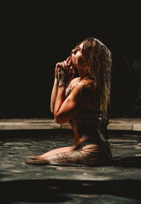 Foto desnuda filtrada de OnlyFans de Ella Anne Kociuba