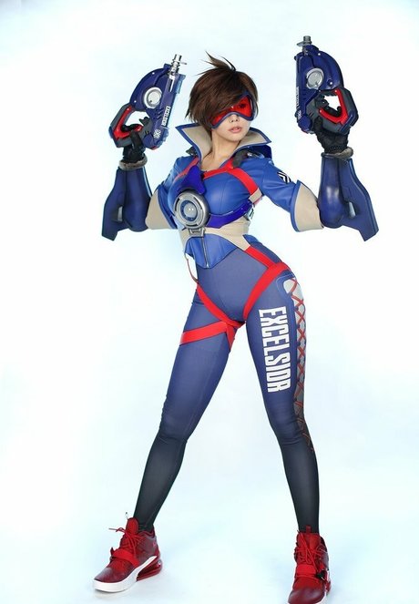 Spiral Cats Cosplay