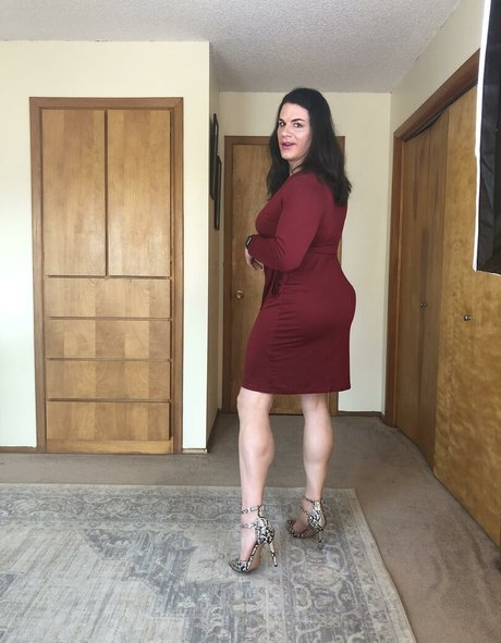 Ms Amber Guesa