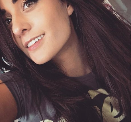 Foto desnuda filtrada de OnlyFans de Twomgovercsquared