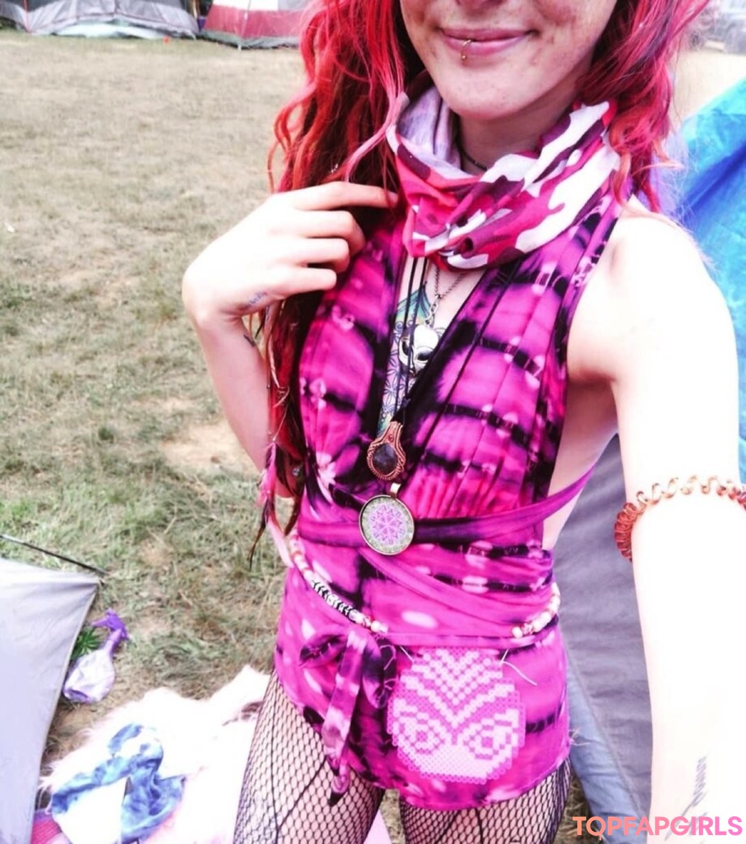 Foto desnuda filtrada de OnlyFans de Bambiicandy #65 Foto desnuda filtrada de OnlyFans de Bambiicandy #65