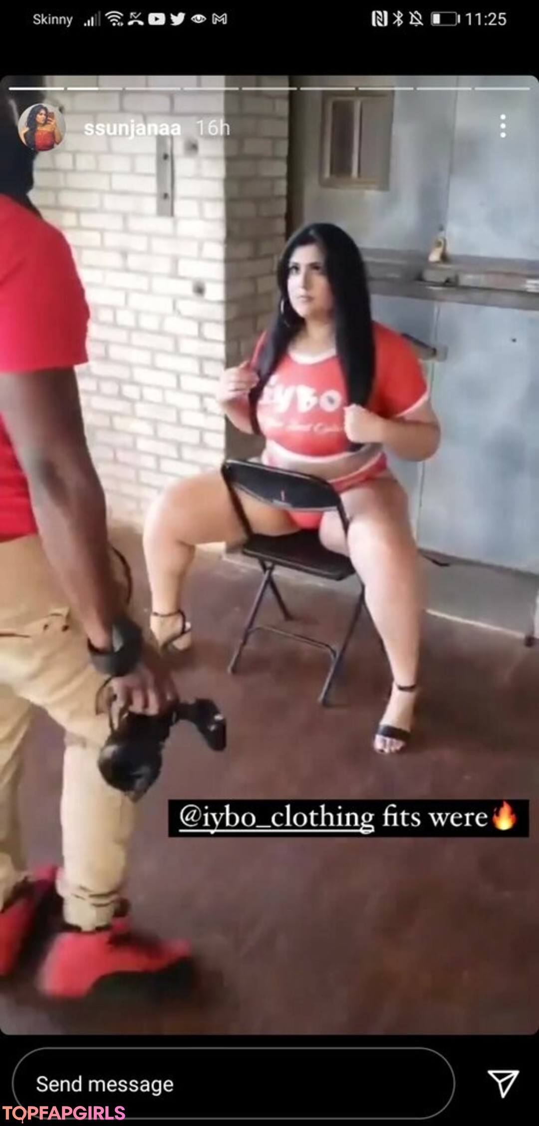 Foto desnuda filtrada de OnlyFans de Prettydesibabixo #22 Foto desnuda filtrada de OnlyFans de Prettydesibabixo #22