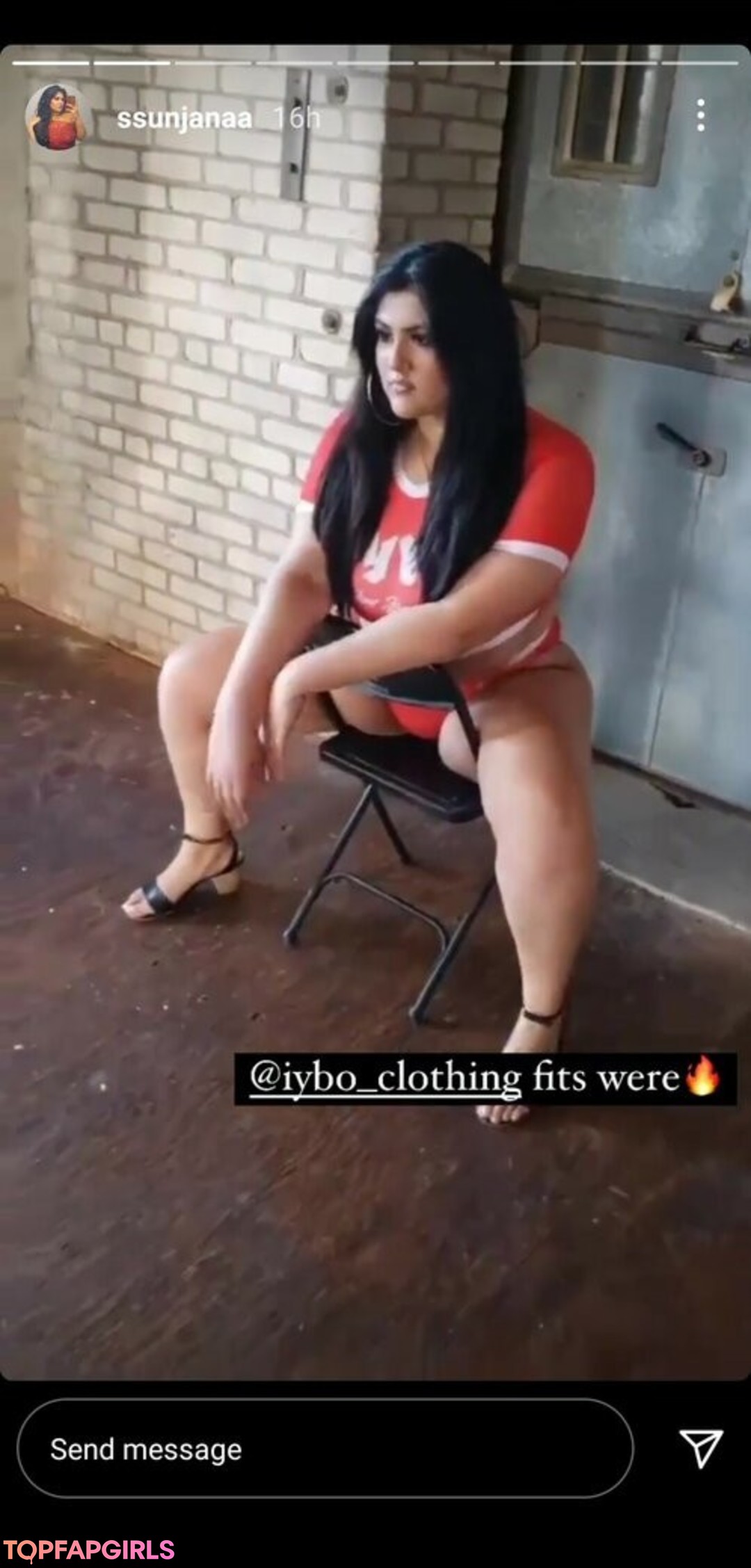 Foto desnuda filtrada de OnlyFans de Prettydesibabixo #23 Foto desnuda filtrada de OnlyFans de Prettydesibabixo #23