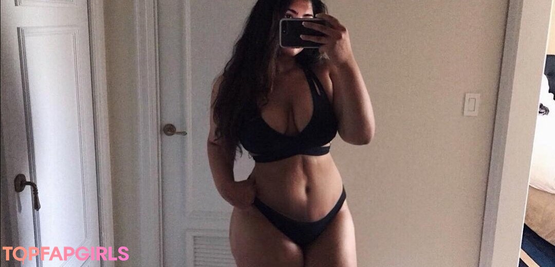 Foto desnuda filtrada de OnlyFans de Prettydesibabixo #44 Foto desnuda filtrada de OnlyFans de Prettydesibabixo #44