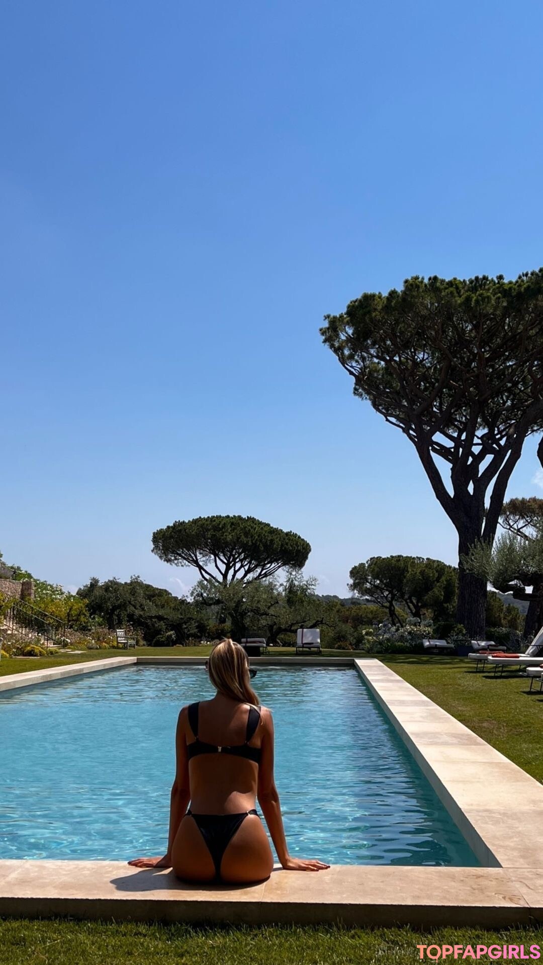 Foto desnuda filtrada de OnlyFans de Viky Varga #107 Foto desnuda filtrada de OnlyFans de Viky Varga #107