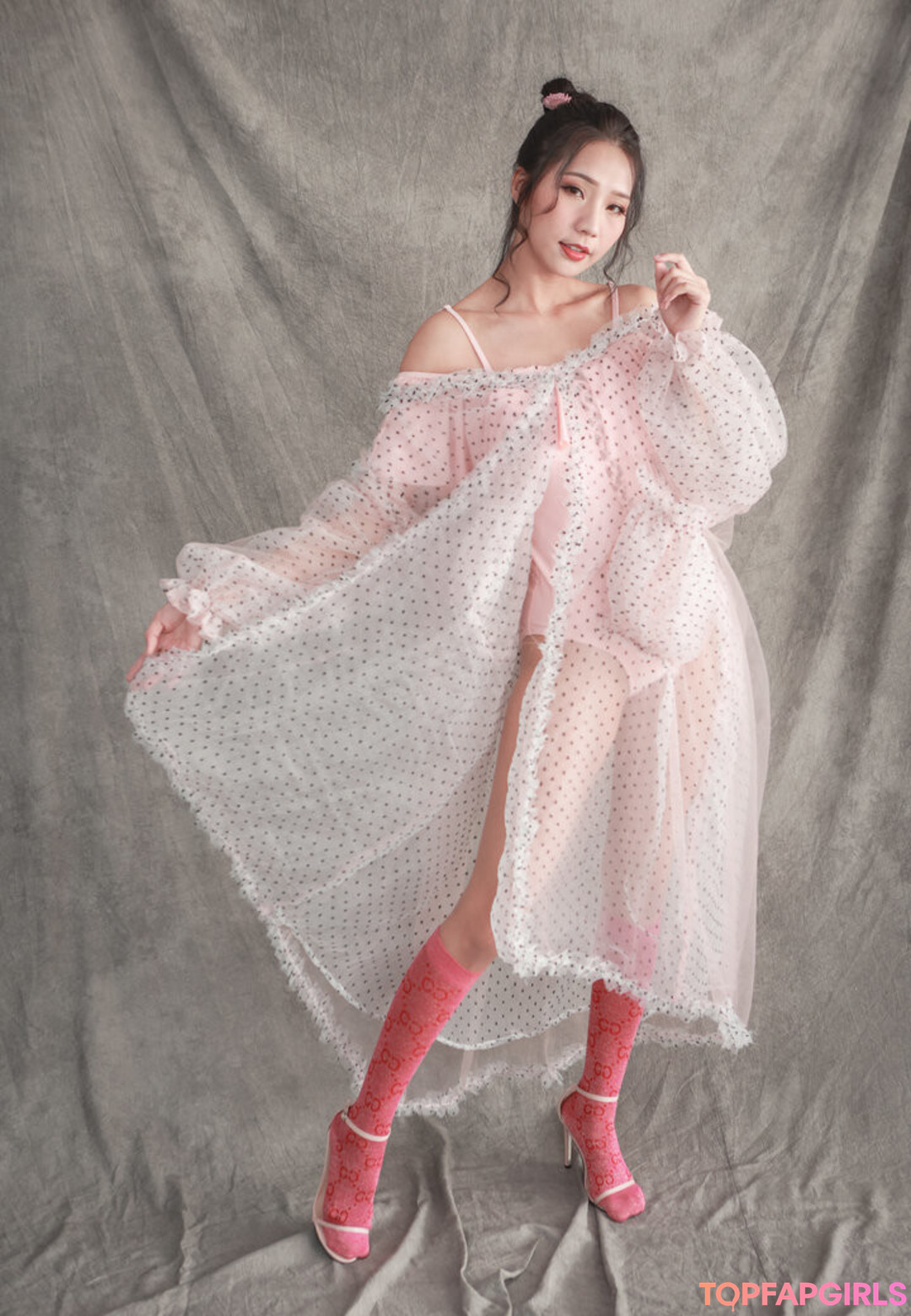 Foto desnuda filtrada de OnlyFans de Anita Feifei11111 #226 Foto desnuda filtrada de OnlyFans de Anita Feifei11111 #226