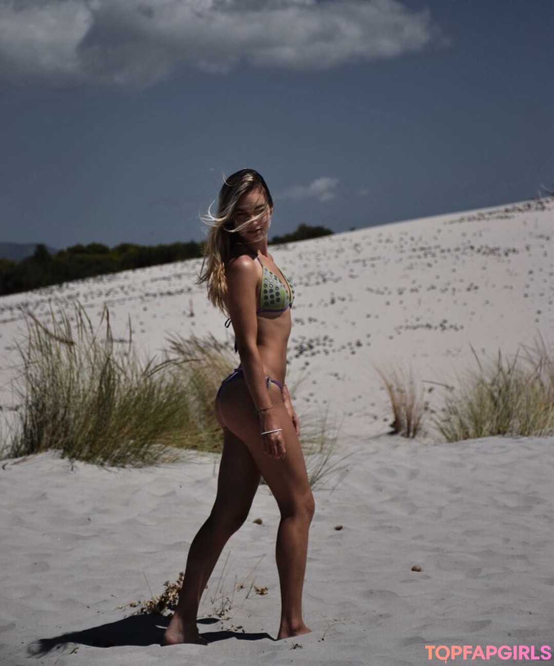 Foto desnuda filtrada de OnlyFans de Elena Berri #2 Foto desnuda filtrada de OnlyFans de Elena Berri #2