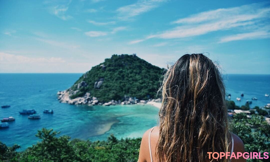 Foto desnuda filtrada de OnlyFans de Elena Berri #21 Foto desnuda filtrada de OnlyFans de Elena Berri #21