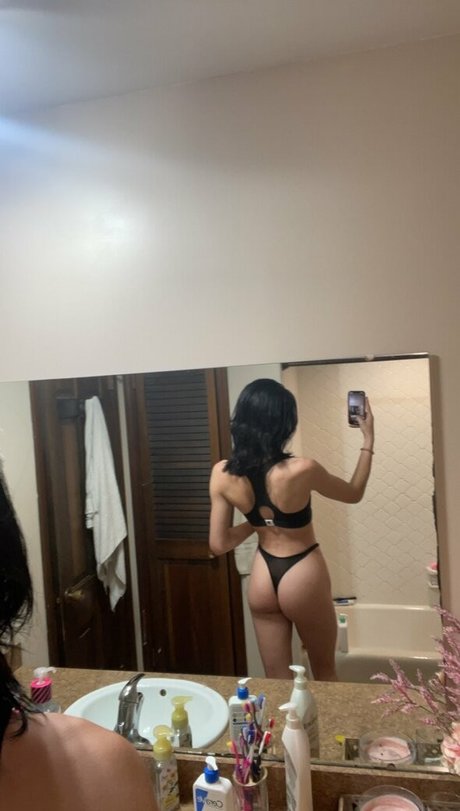 Lilywest56