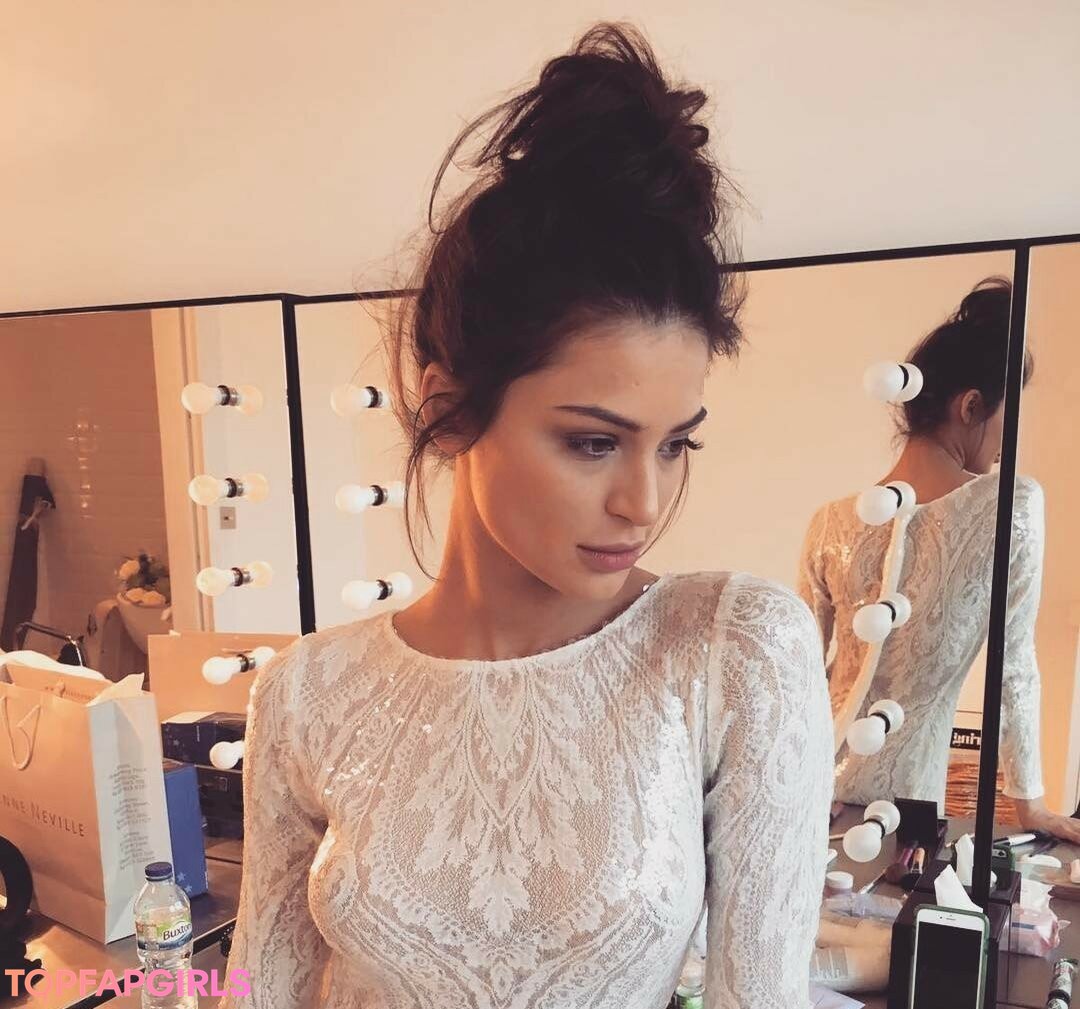 Foto desnuda filtrada de OnlyFans de Sandra Dziwiszek #7 Foto desnuda filtrada de OnlyFans de Sandra Dziwiszek #7