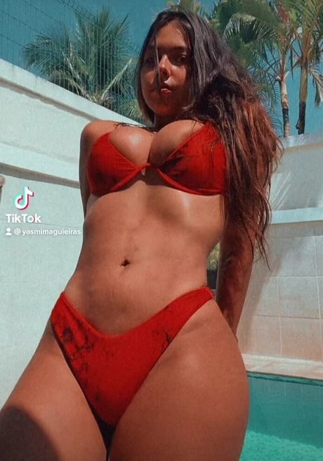 Yasmim Aguieiras