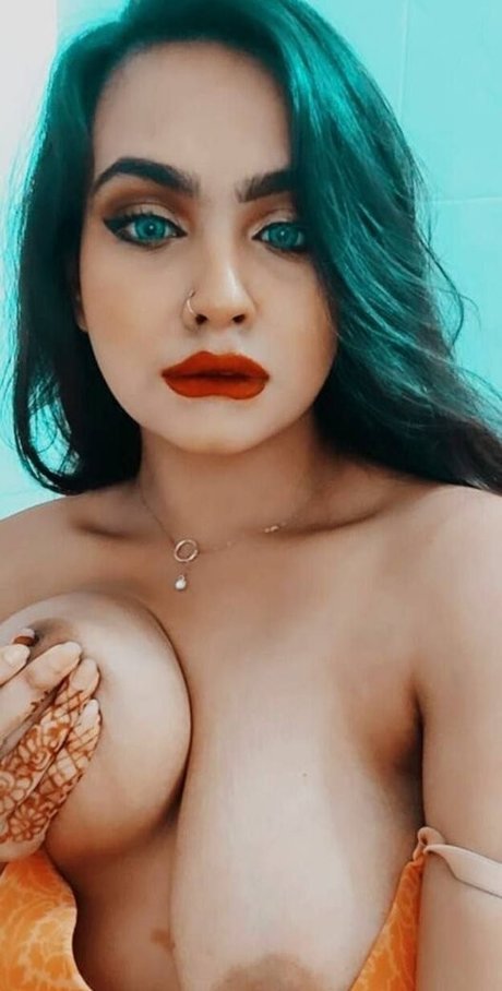 Foto desnuda filtrada de OnlyFans de Zamilahn