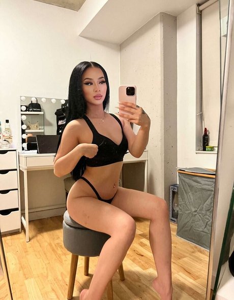 Foto desnuda filtrada de OnlyFans de xomiarose1
