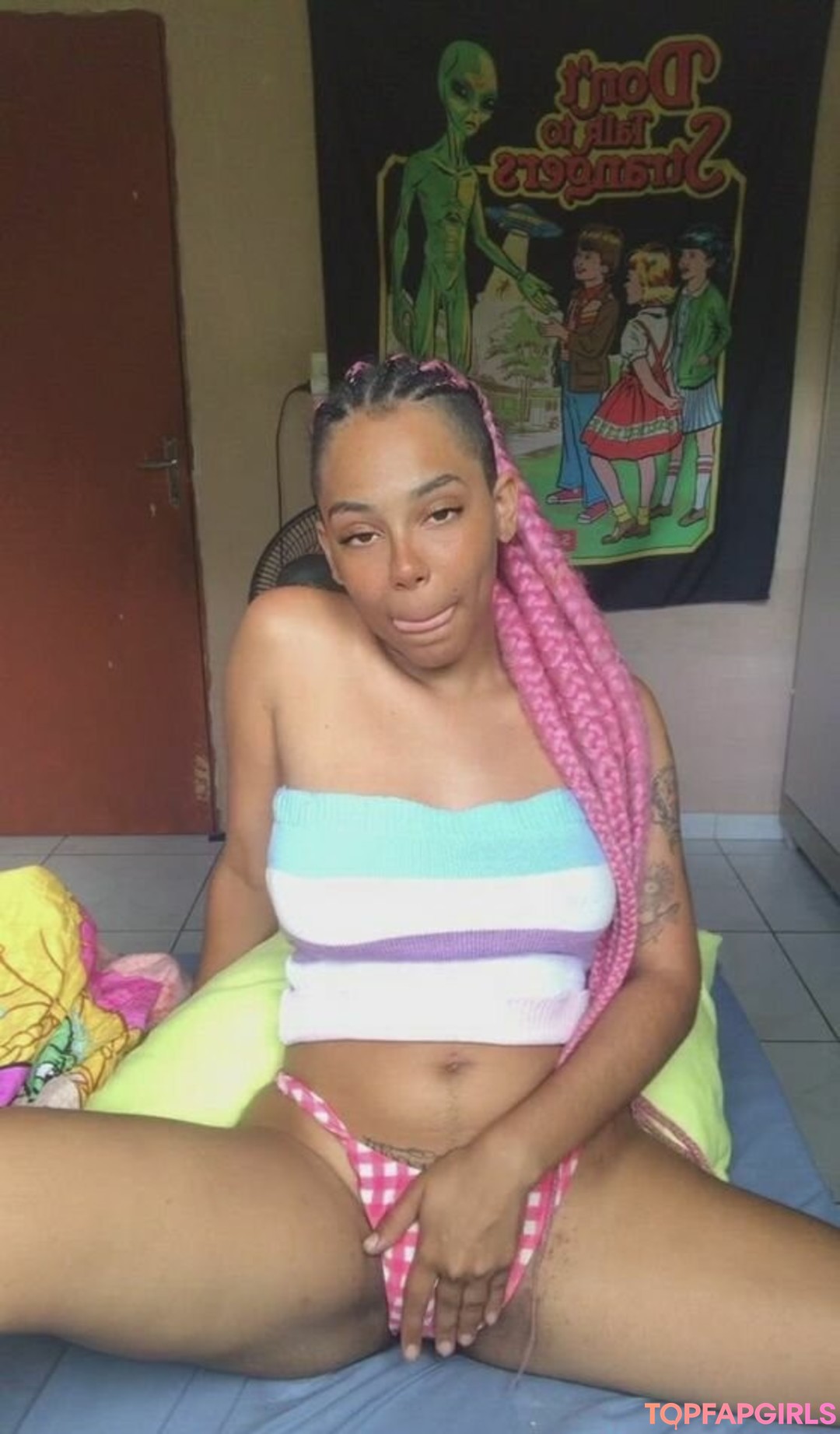 Foto desnuda filtrada de OnlyFans de Myyyystical #12 Foto desnuda filtrada de OnlyFans de Myyyystical #12