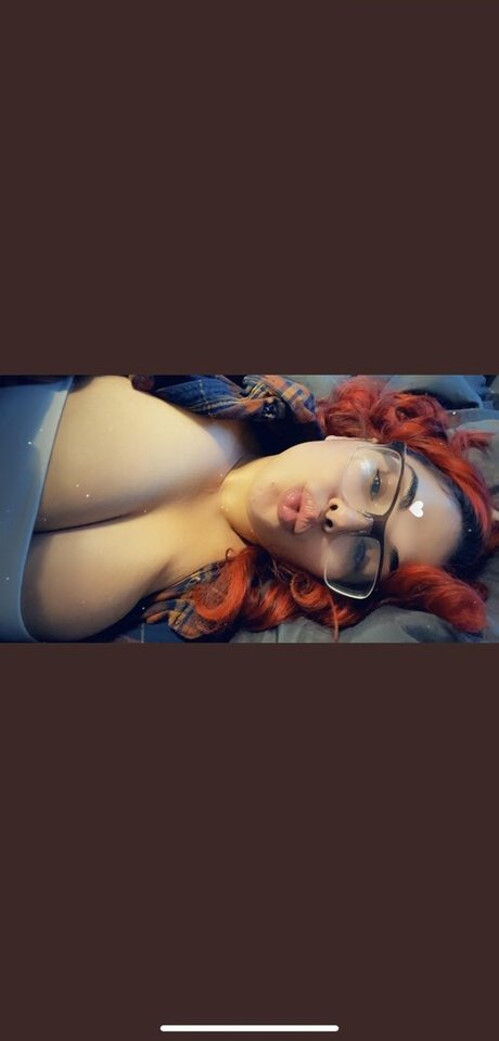 Foto desnuda filtrada de OnlyFans de Poisionivey
