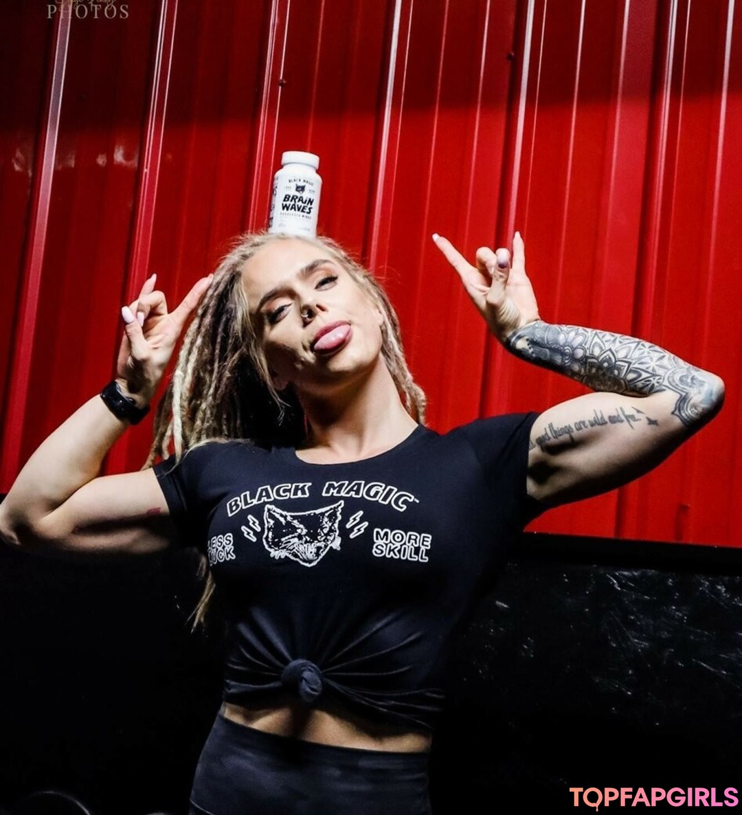 Foto desnuda filtrada de OnlyFans de Mel With The Dreads #12 Foto desnuda filtrada de OnlyFans de Mel With The Dreads #12