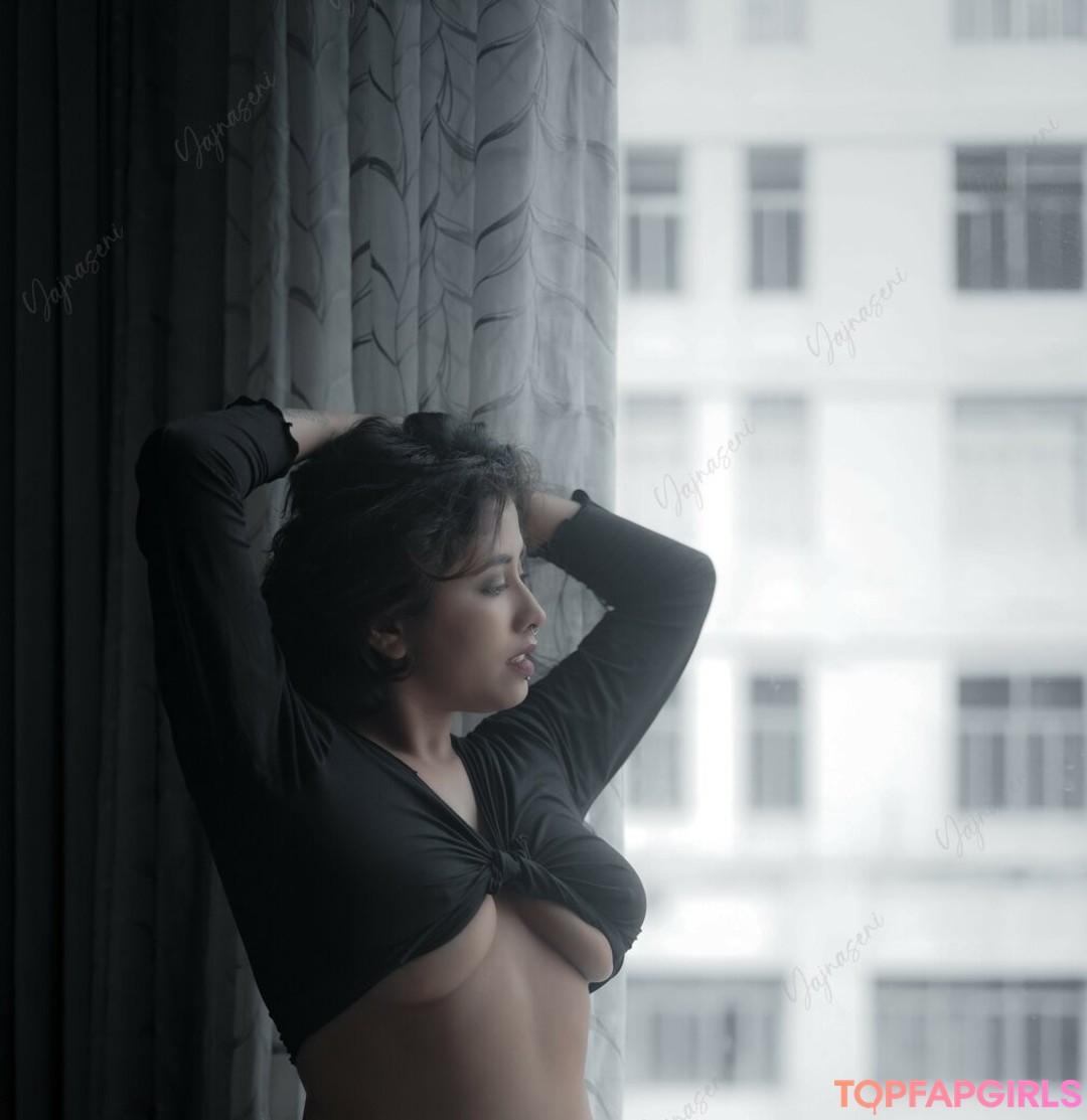 Foto desnuda filtrada de OnlyFans de Yajnaseni #1945