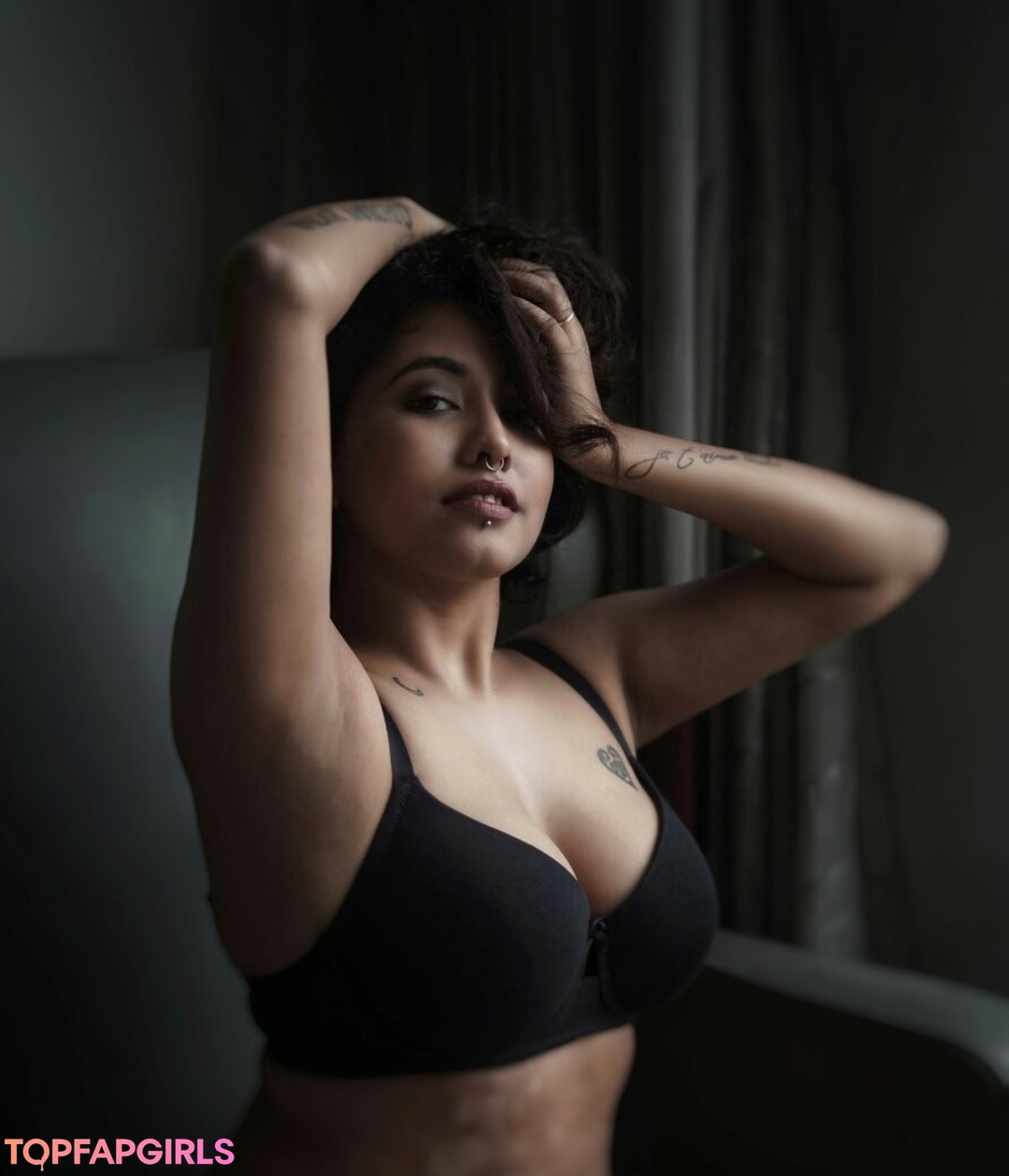 Foto desnuda filtrada de OnlyFans de Yajnaseni #1946