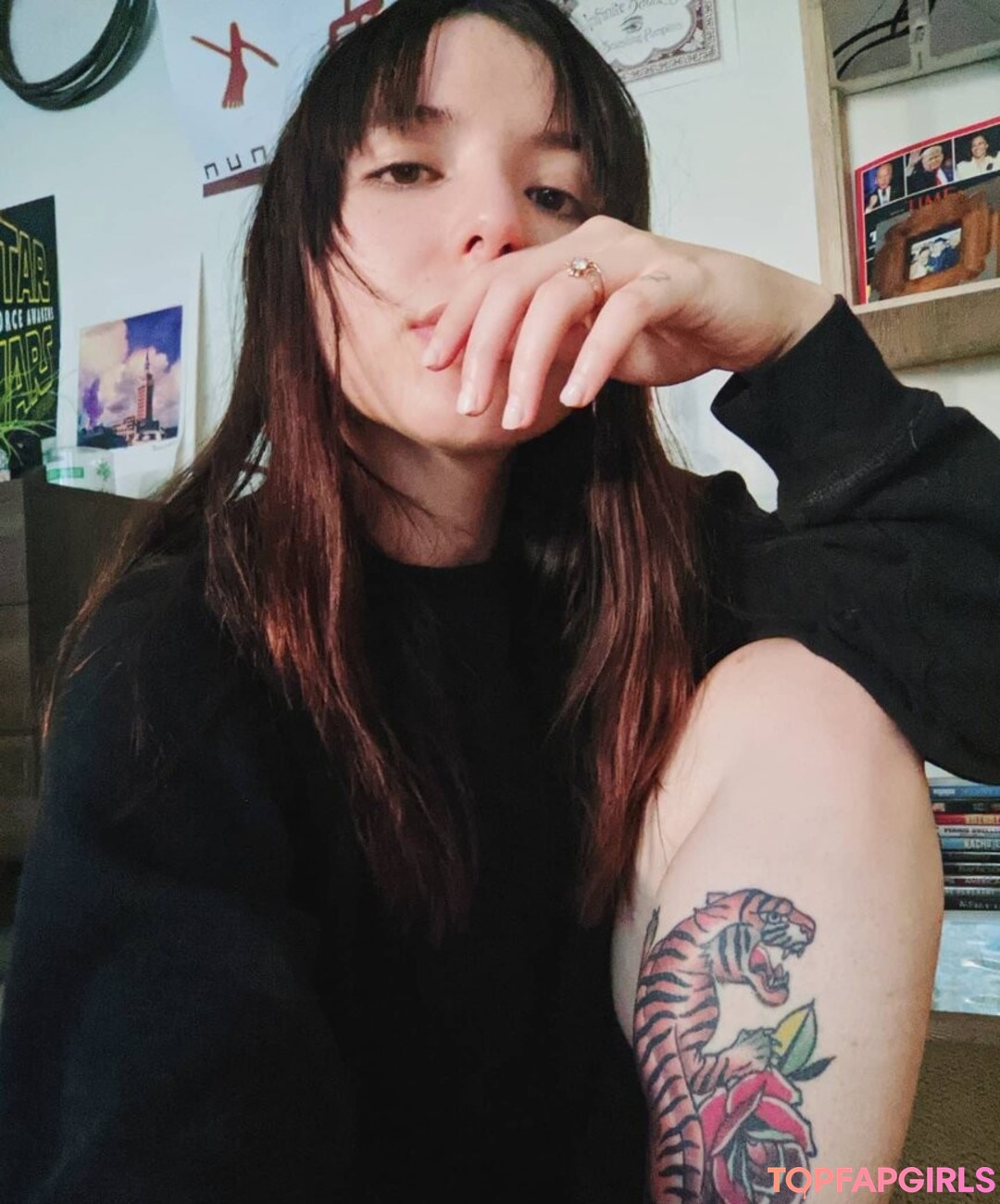 Foto desnuda filtrada de OnlyFans de Autumn Farrell #10 Foto desnuda filtrada de OnlyFans de Autumn Farrell #10
