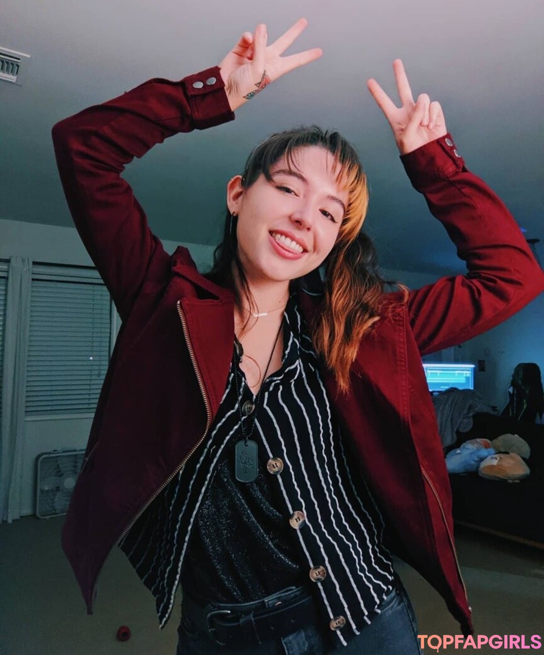 Foto desnuda filtrada de OnlyFans de Autumn Farrell #12 Foto desnuda filtrada de OnlyFans de Autumn Farrell #12