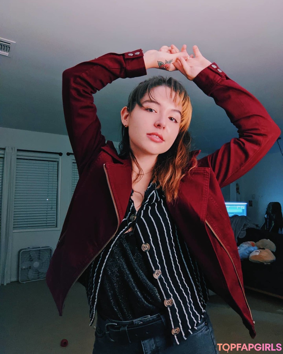 Foto desnuda filtrada de OnlyFans de Autumn Farrell #41 Foto desnuda filtrada de OnlyFans de Autumn Farrell #41