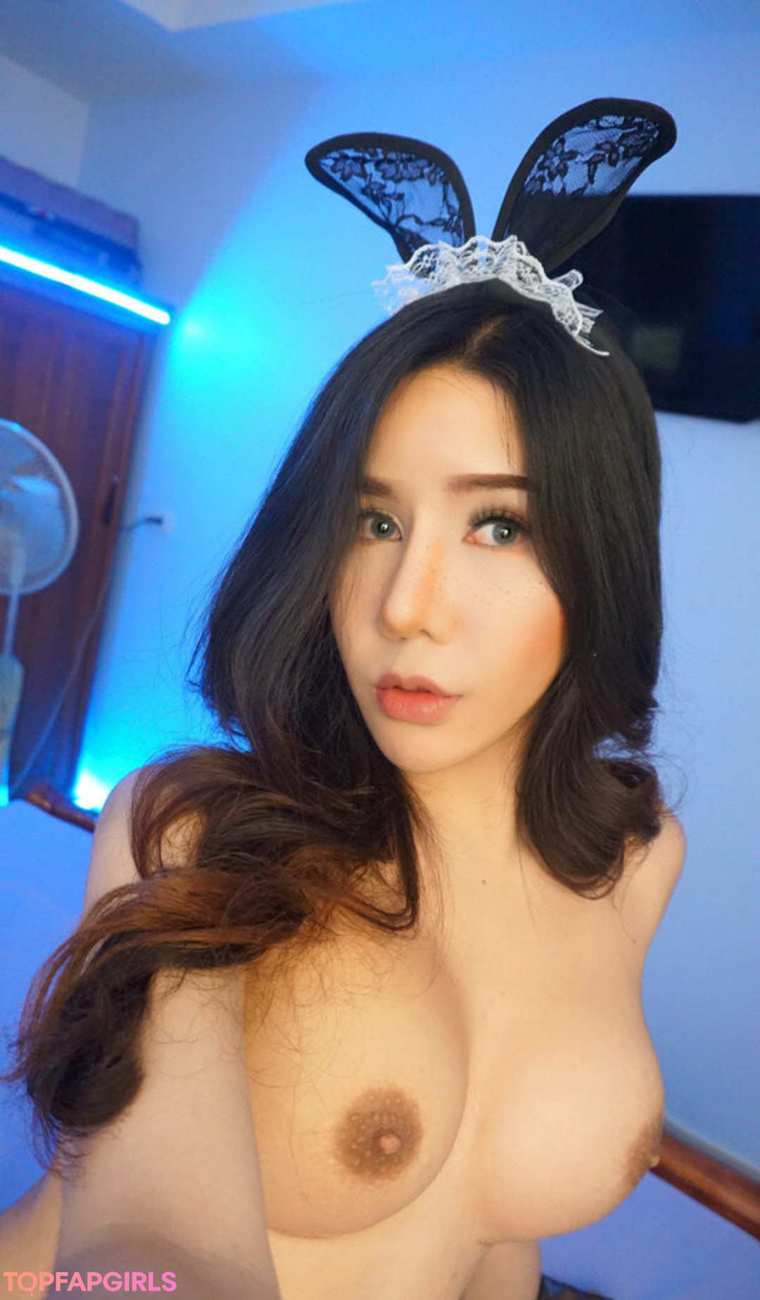 Foto desnuda filtrada de OnlyFans de Cherryiiiii #23 Foto desnuda filtrada de OnlyFans de Cherryiiiii #23