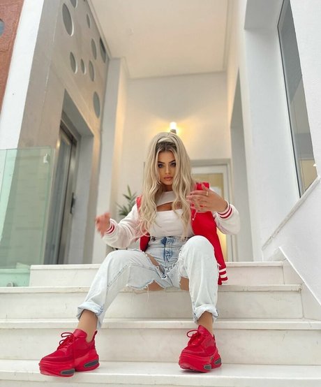 Foto desnuda filtrada de OnlyFans de Deli Sana