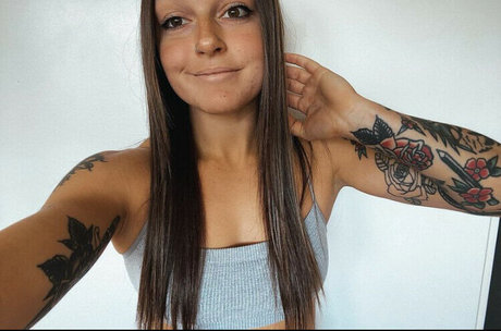 Teeteee16