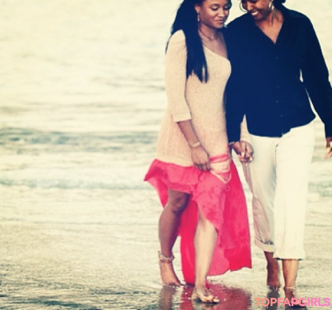 Foto desnuda filtrada de OnlyFans de Rhyon Nicole Brown #60 Foto desnuda filtrada de OnlyFans de Rhyon Nicole Brown #60