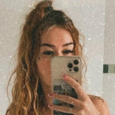 Foto desnuda filtrada de OnlyFans de Bella Fernandes