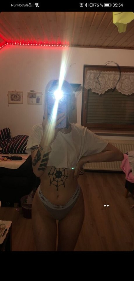 Foto desnuda filtrada de OnlyFans de Gheddocinderrella