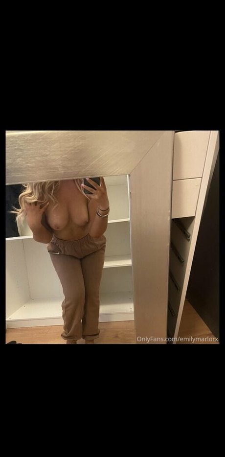 Foto desnuda filtrada de OnlyFans de Emilymarlorx