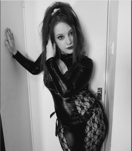 Foto desnuda filtrada de OnlyFans de Octavius Kitten