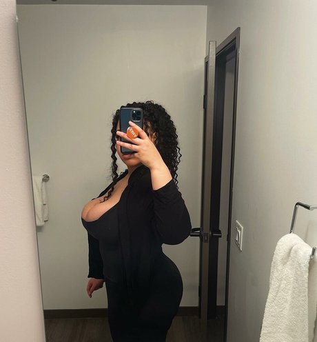 Tanya Mayenge