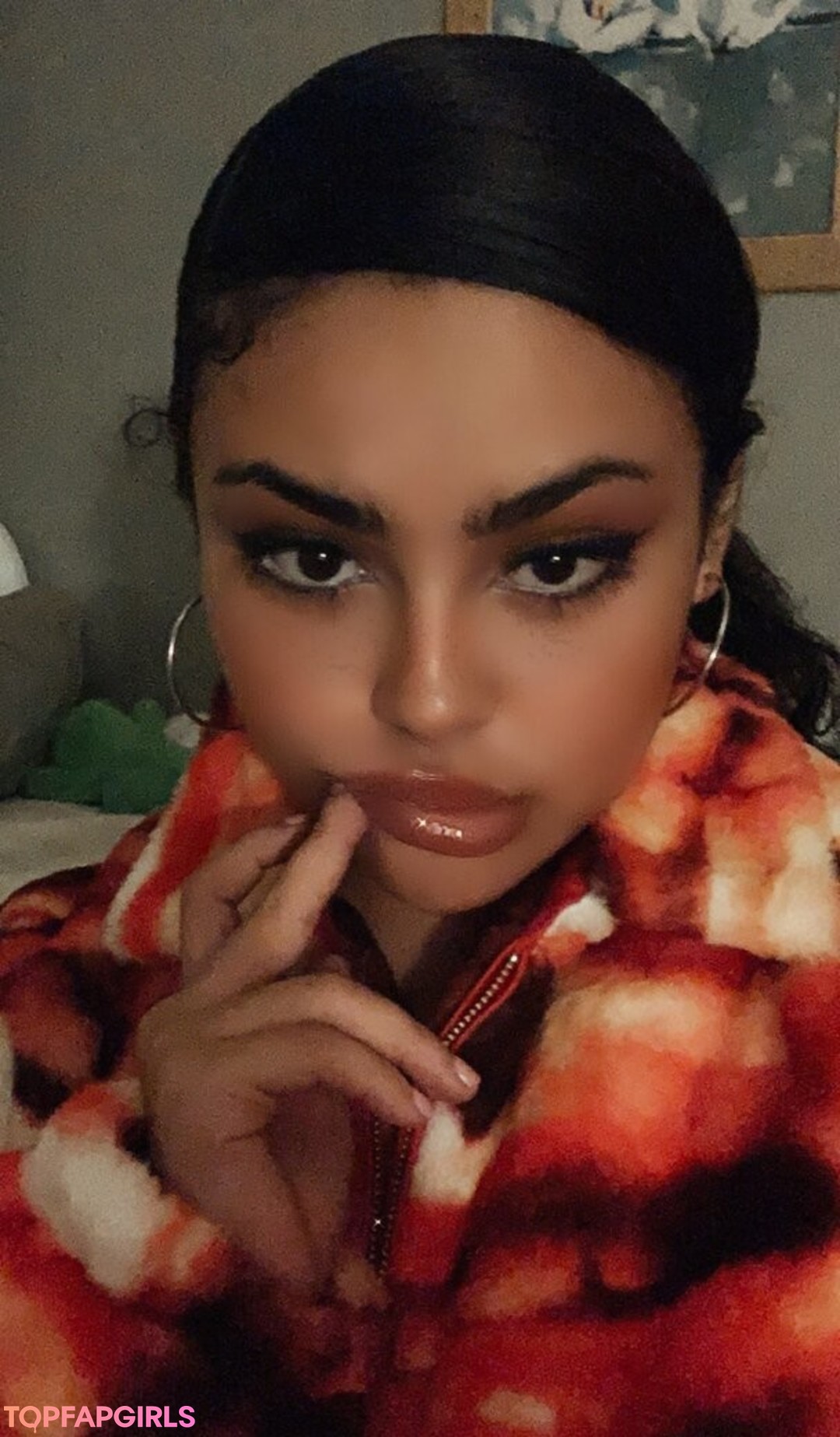 Foto desnuda filtrada de OnlyFans de Rosalbanaomi #127 Foto desnuda filtrada de OnlyFans de Rosalbanaomi #127