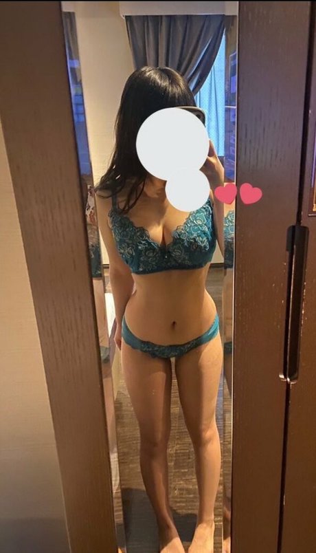 Foto desnuda filtrada de OnlyFans de Aohitoto04