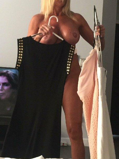 Foto desnuda filtrada de OnlyFans de Thelatingoddess