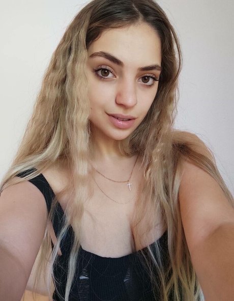 Monica0103