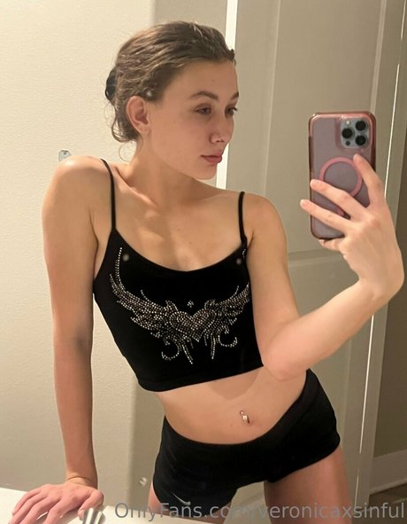 Foto desnuda filtrada de OnlyFans de Veronicaxsinful