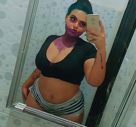 Foto desnuda filtrada de OnlyFans de Titiatsunade0