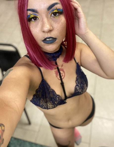 Foto desnuda filtrada de OnlyFans de Freeblazybrat