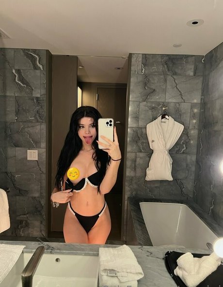 Foto desnuda filtrada de OnlyFans de Puppiwi