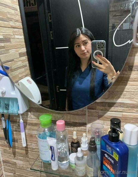 Foto desnuda filtrada de OnlyFans de Pilarnurse
