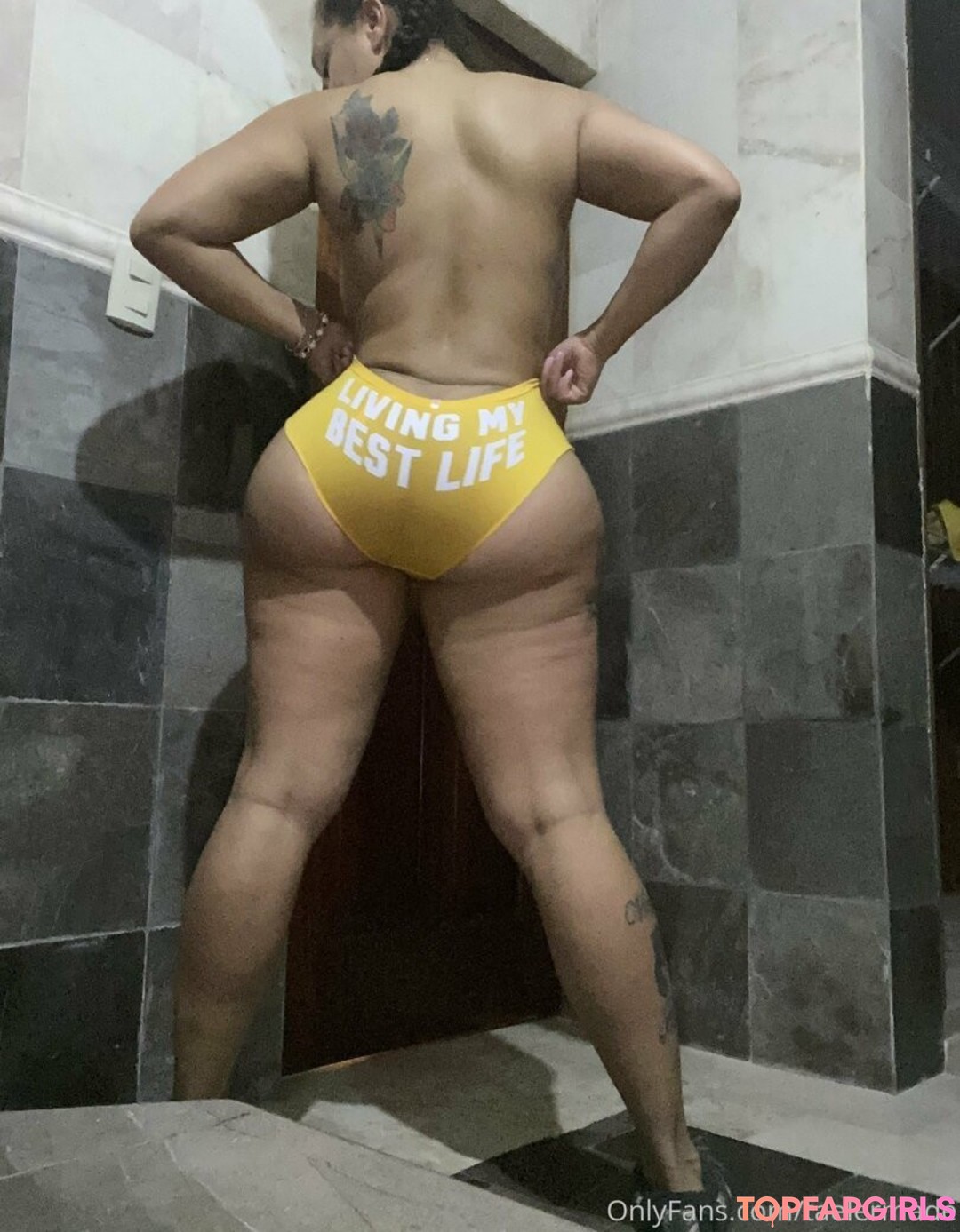 Foto desnuda filtrada de OnlyFans de Taelermade #14 Foto desnuda filtrada de OnlyFans de Taelermade #14