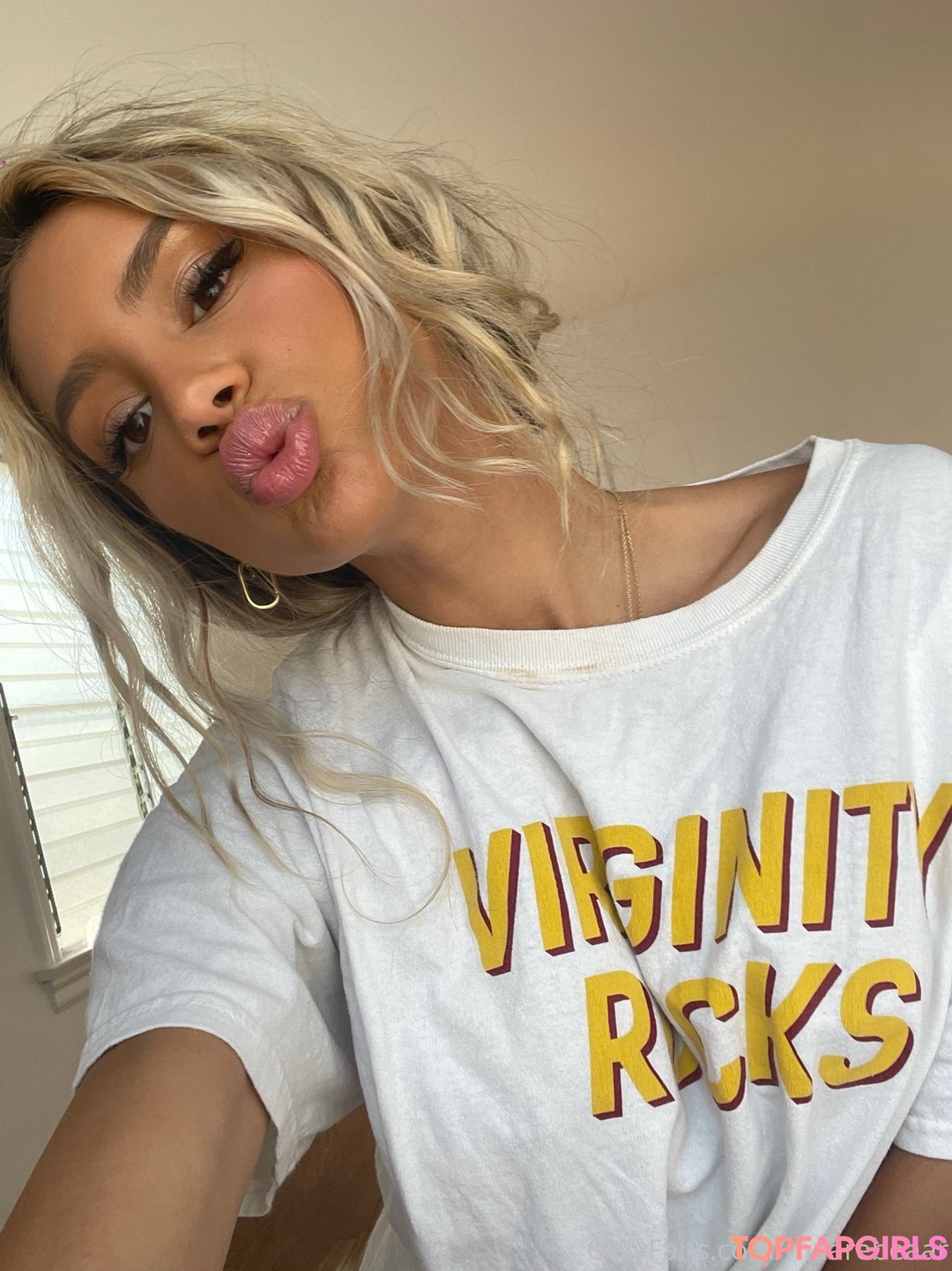 Foto desnuda filtrada de OnlyFans de Mariana Morais #530 Foto desnuda filtrada de OnlyFans de Mariana Morais #530