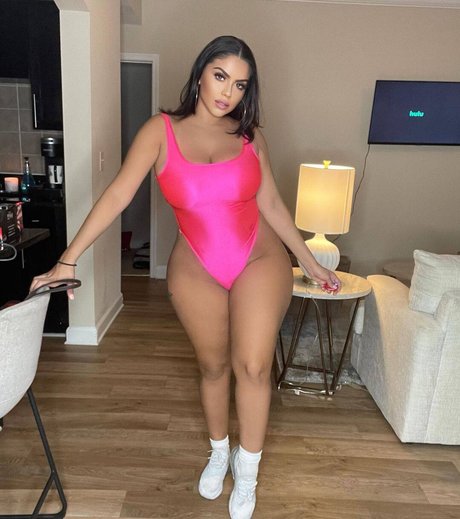 Foto desnuda filtrada de OnlyFans de Rebecca