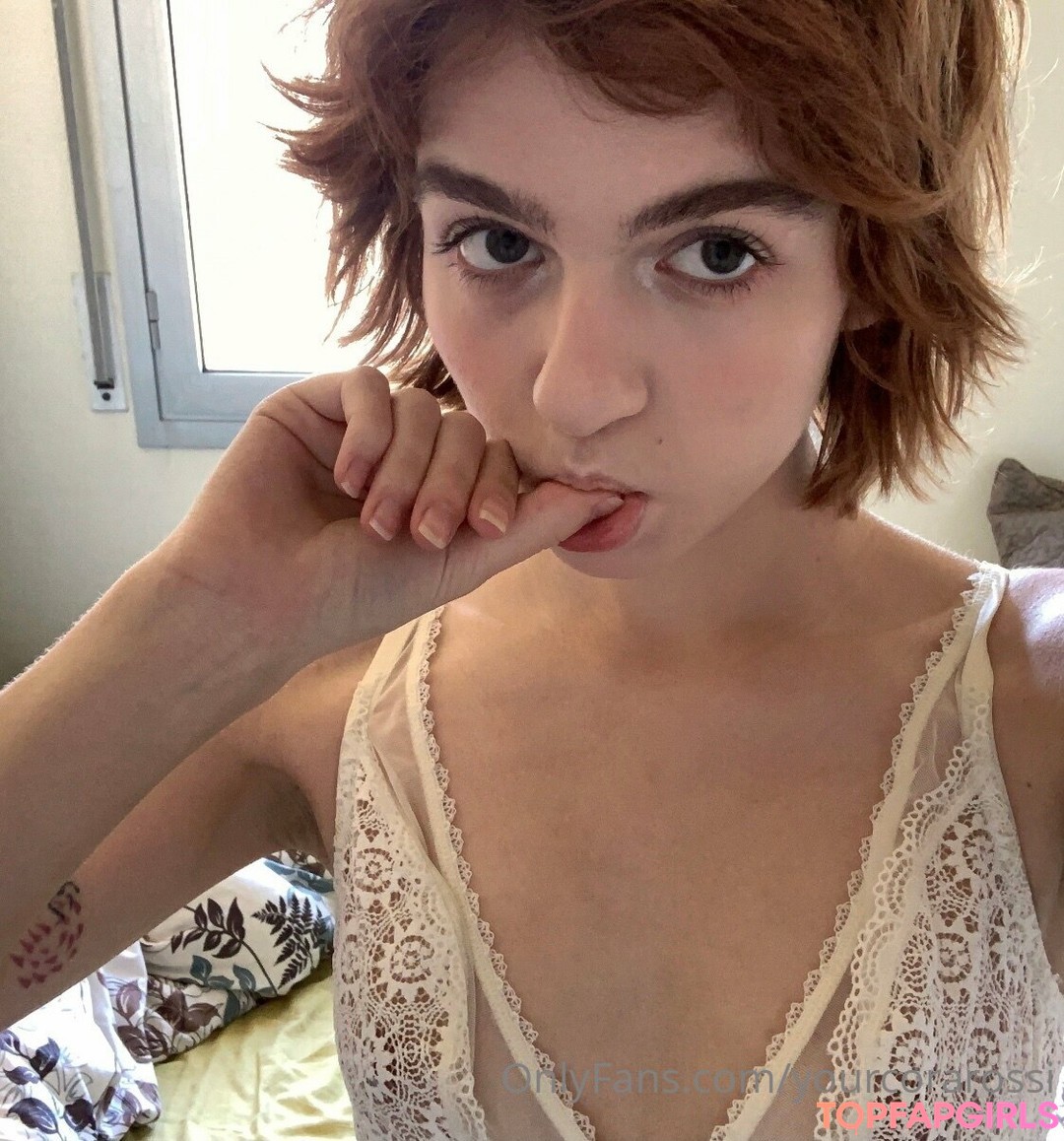 Foto desnuda filtrada de OnlyFans de Cora Rossi #3