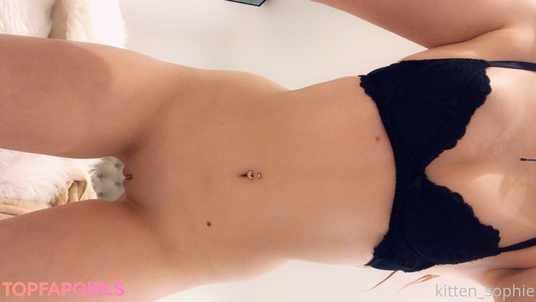Foto desnuda filtrada de OnlyFans de Kitten Sophie #447 Foto desnuda filtrada de OnlyFans de Kitten Sophie #447