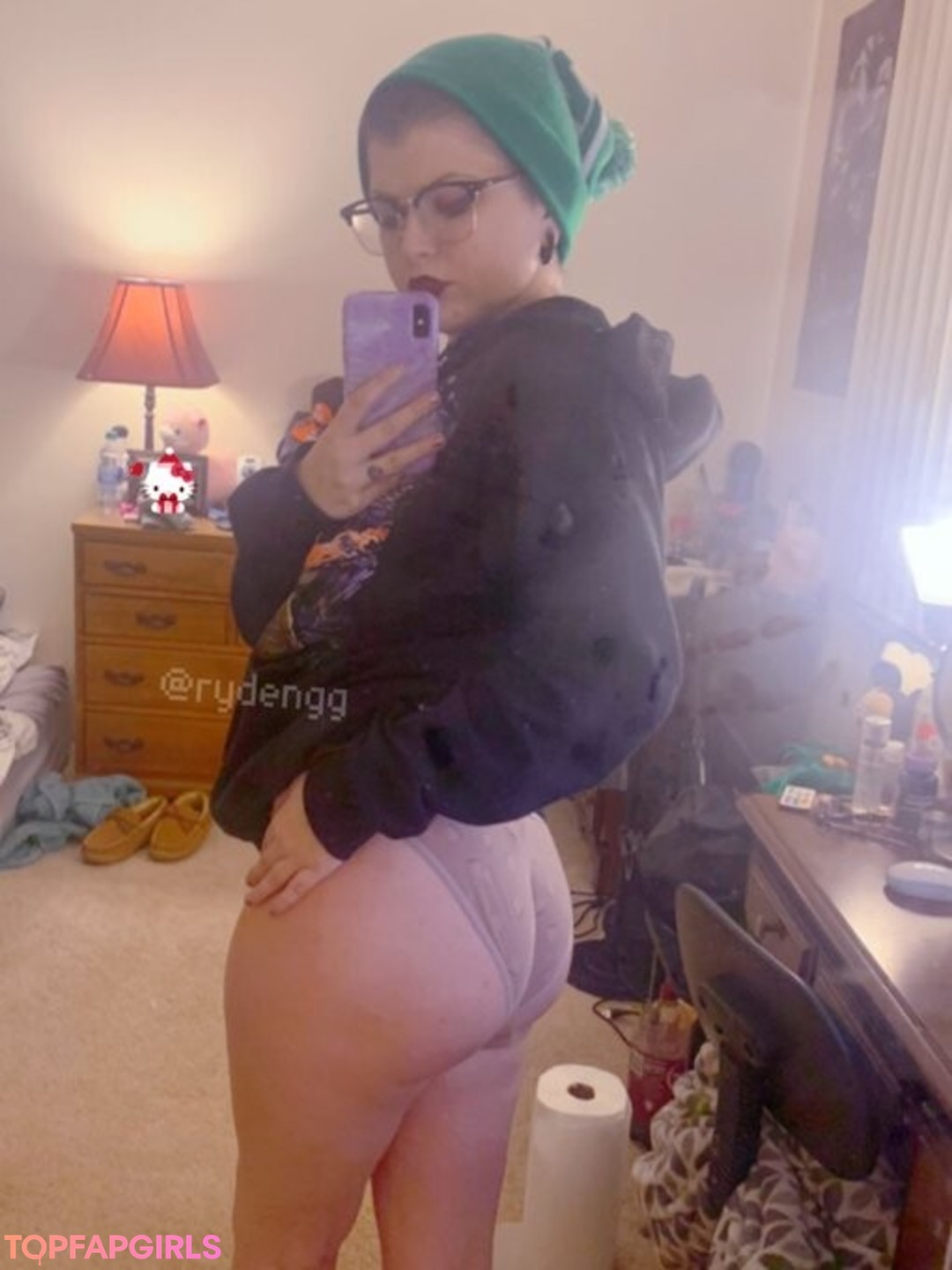 Foto desnuda filtrada de OnlyFans de Ryden Armani #148 Foto desnuda filtrada de OnlyFans de Ryden Armani #148