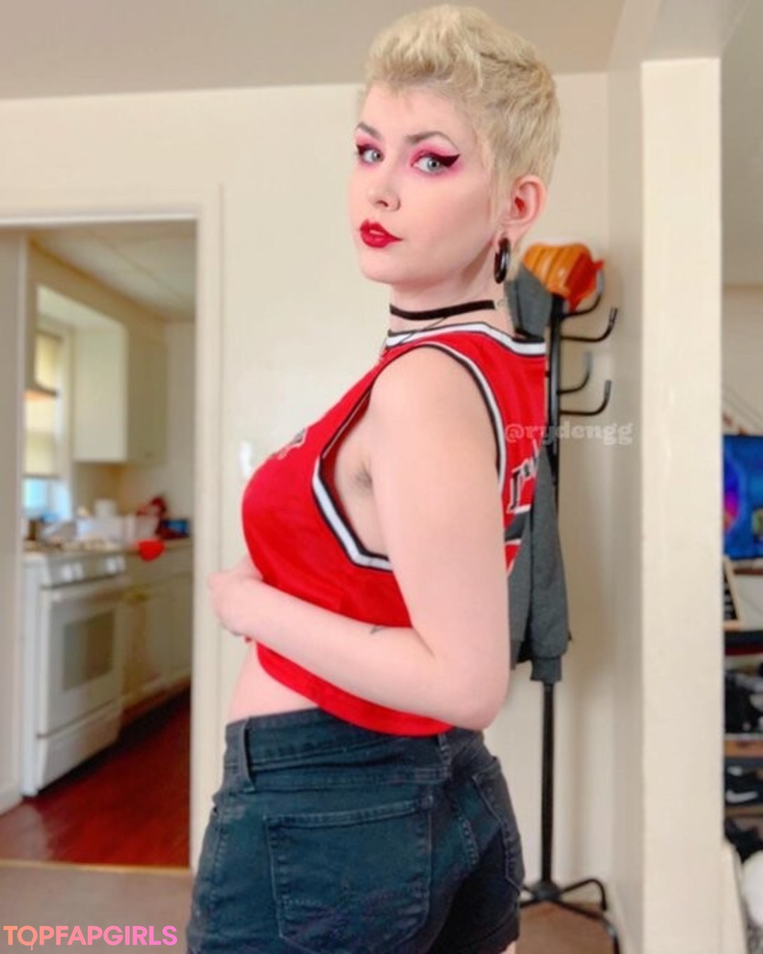 Foto desnuda filtrada de OnlyFans de Ryden Armani #232 Foto desnuda filtrada de OnlyFans de Ryden Armani #232